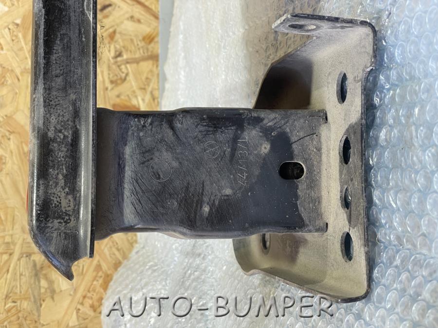 Volkswagen Tiguan 2007-2011 Усилитель переднего бампера 5N0807109F, 5N0807109